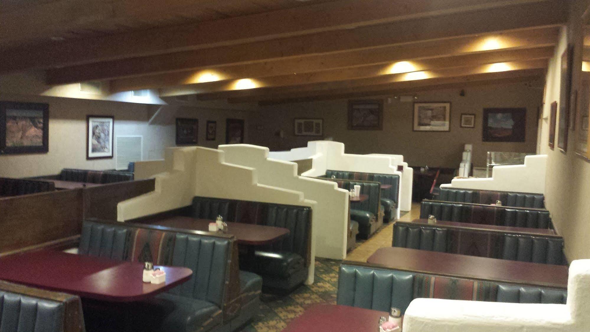 Thunderbird Lodge Chinle Extérieur photo